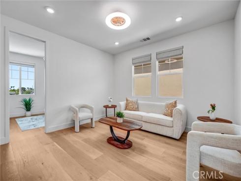 9602 Daybreak Drive, Huntington Beach, CA
