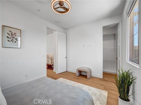 9602 Daybreak Drive, Huntington Beach, CA