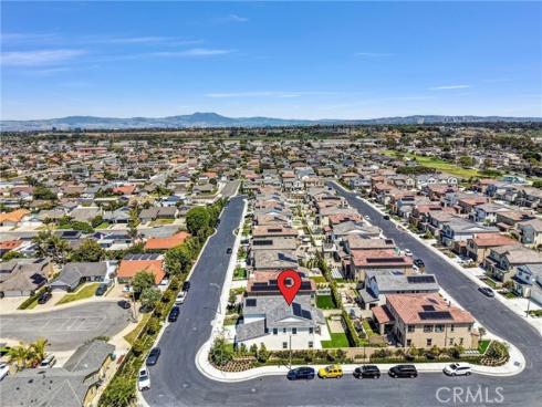 9602 Daybreak Drive, Huntington Beach, CA