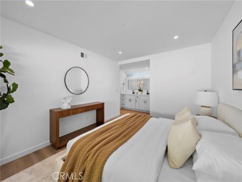 9202  Aloha   Drive, Huntington Beach, CA