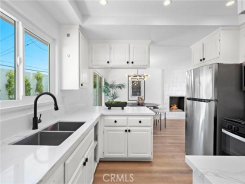 9202  Aloha   Drive, Huntington Beach, CA