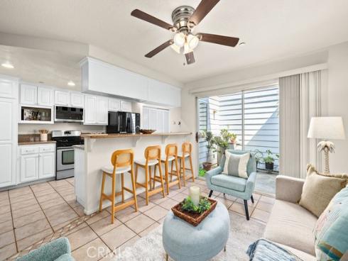 8120 Baymist C Drive, Huntington Beach, CA