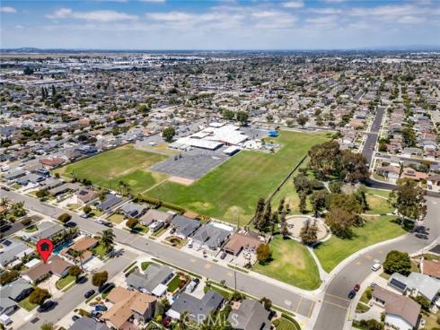16381 Lakemont , Huntington Beach, CA