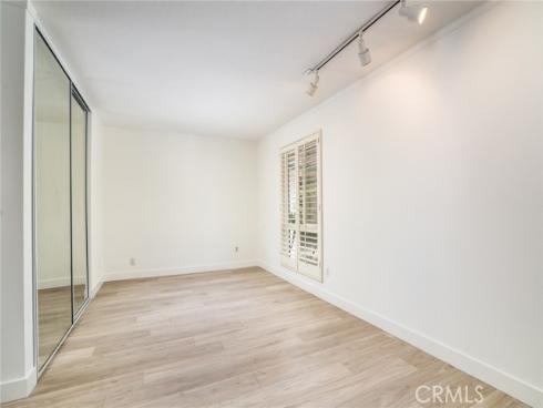 16381 Lakemont , Huntington Beach, CA