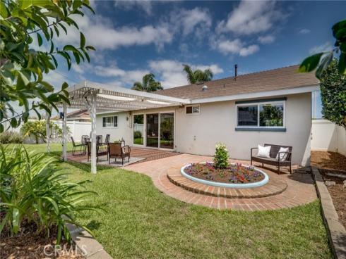 16381 Lakemont , Huntington Beach, CA