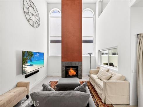 816 Delaware Street, Huntington Beach, CA