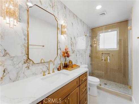 16542 Los Verdes , Huntington Beach, CA