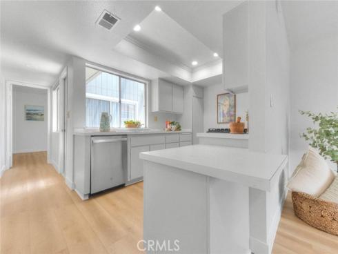 16858 Algonquin , Huntington Beach, CA
