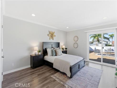 6862 Defiance Drive, Huntington Beach, CA