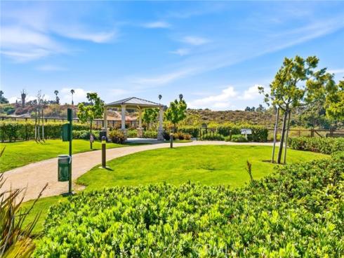 5201  Goldenrod Cir  , Huntington Beach, CA