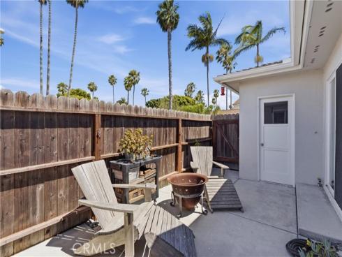 8141 Pennington Drive, Huntington Beach, CA