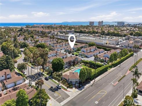 8141 Pennington Drive, Huntington Beach, CA
