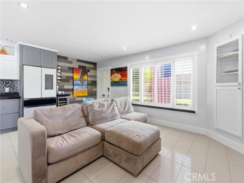 8141 Pennington Drive, Huntington Beach, CA