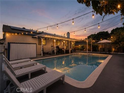 16842 Lucia , Huntington Beach, CA