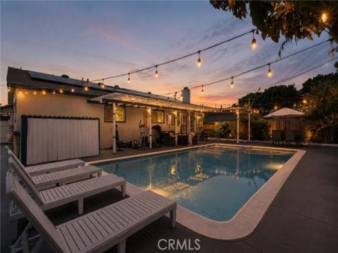 16842 Lucia , Huntington Beach, CA