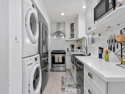 9675 Adams Avenue, Huntington Beach, CA
