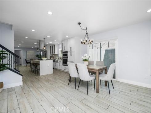 215  Knoxville   Avenue, Huntington Beach, CA