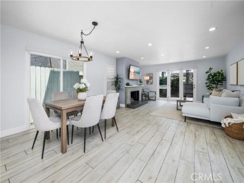 215  Knoxville   Avenue, Huntington Beach, CA