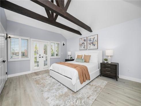 215  Knoxville   Avenue, Huntington Beach, CA