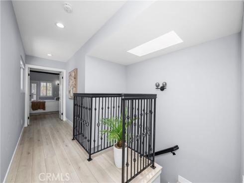 215  Knoxville   Avenue, Huntington Beach, CA