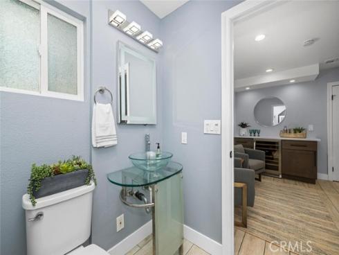 215  Knoxville   Avenue, Huntington Beach, CA