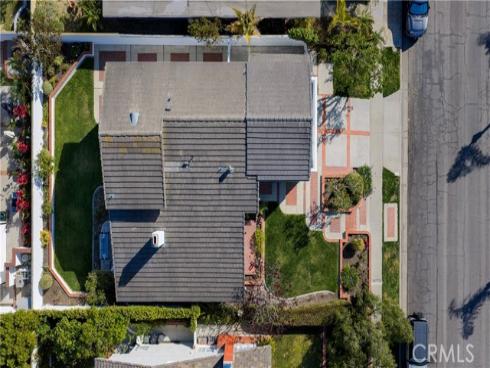 3834  Mistral  , Huntington Beach, CA