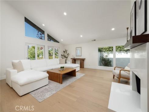 3834 Mistral , Huntington Beach, CA