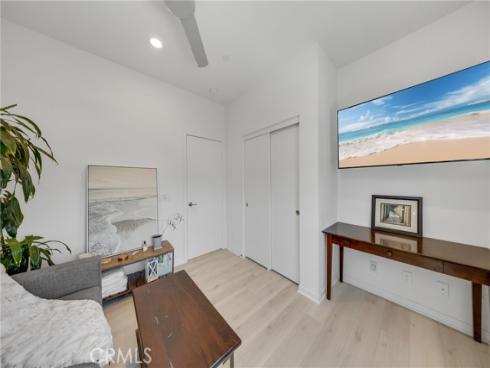 17961 Conch Lane, Huntington Beach, CA