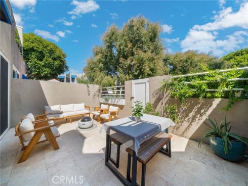 3262  Sparkler  , Huntington Beach, CA