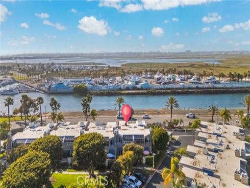 3262  Sparkler  , Huntington Beach, CA