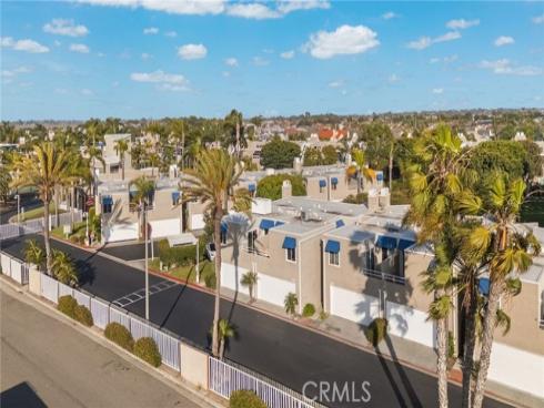 3262  Sparkler  , Huntington Beach, CA