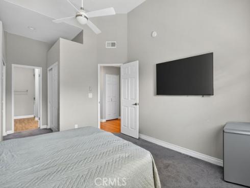 8182 Mainsail 204 , Huntington Beach, CA