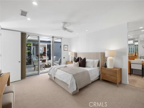 17033 Edgewater Lane, Huntington Beach, CA