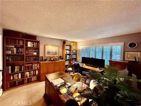 20391 Brentstone Lane, Huntington Beach, CA