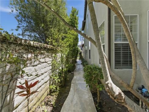19055 Redford Lane , Huntington Beach, CA