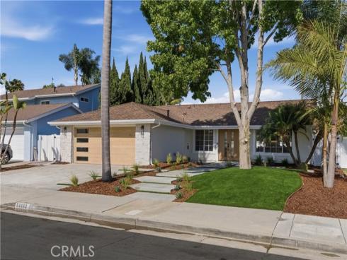 20682  Queens Park   Lane, Huntington Beach, CA