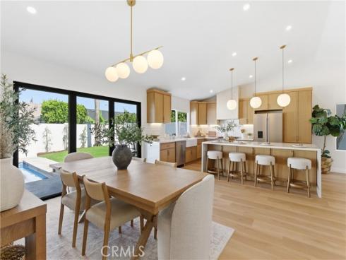 20682  Queens Park   Lane, Huntington Beach, CA