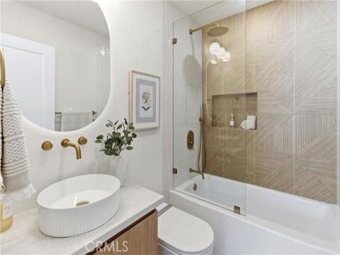 20682  Queens Park   Lane, Huntington Beach, CA