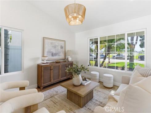 20682  Queens Park   Lane, Huntington Beach, CA