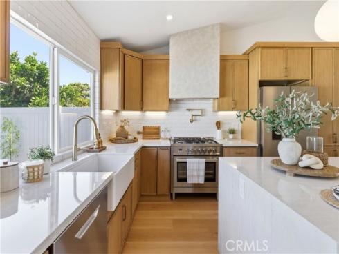 20682  Queens Park   Lane, Huntington Beach, CA