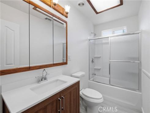 17081 Kampen Lane, Huntington Beach, CA
