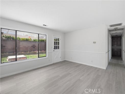 17081 Kampen Lane, Huntington Beach, CA