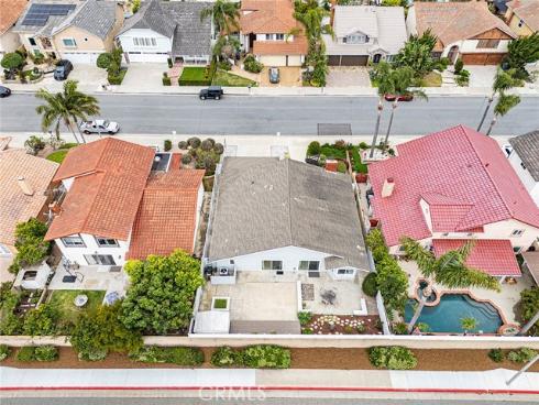 19402 Coralwood Lane, Huntington Beach, CA