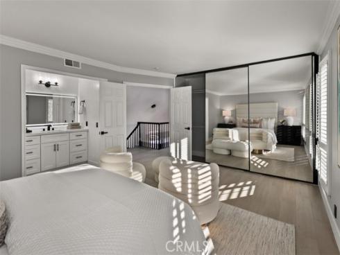 9882 Kings Canyon , Huntington Beach, CA