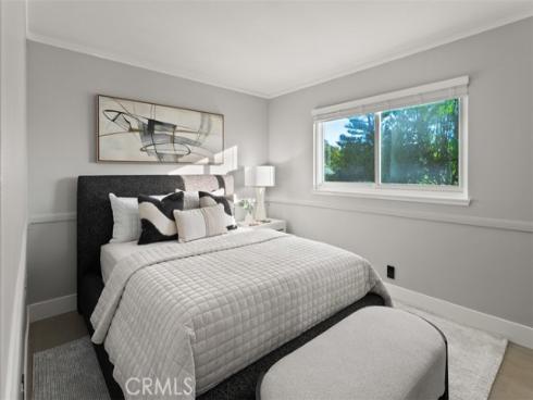 9882 Kings Canyon , Huntington Beach, CA