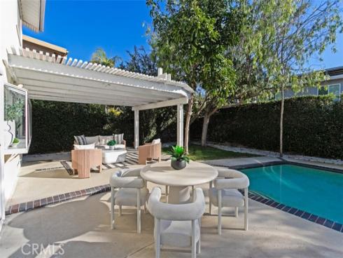 9882 Kings Canyon , Huntington Beach, CA