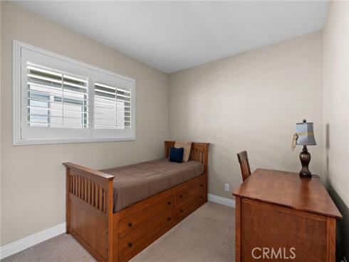 207 Memphis Avenue, Huntington Beach, CA