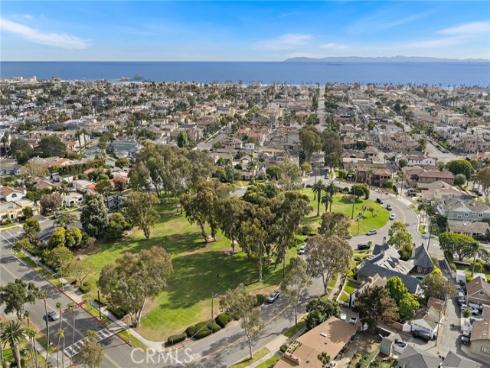 207  Memphis  , Huntington Beach, CA