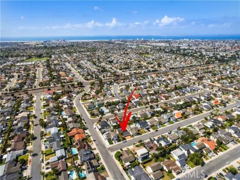 8712 Bellmead Drive , Huntington Beach, CA