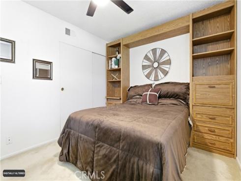 8932 Amador 1312A , Huntington Beach, CA